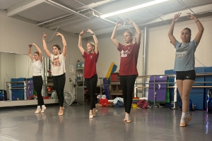 Ballet class in progress